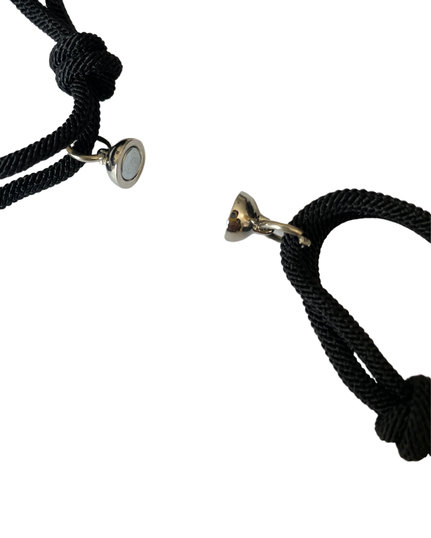 Pulseras Con Imanes y Charm de Astronauta